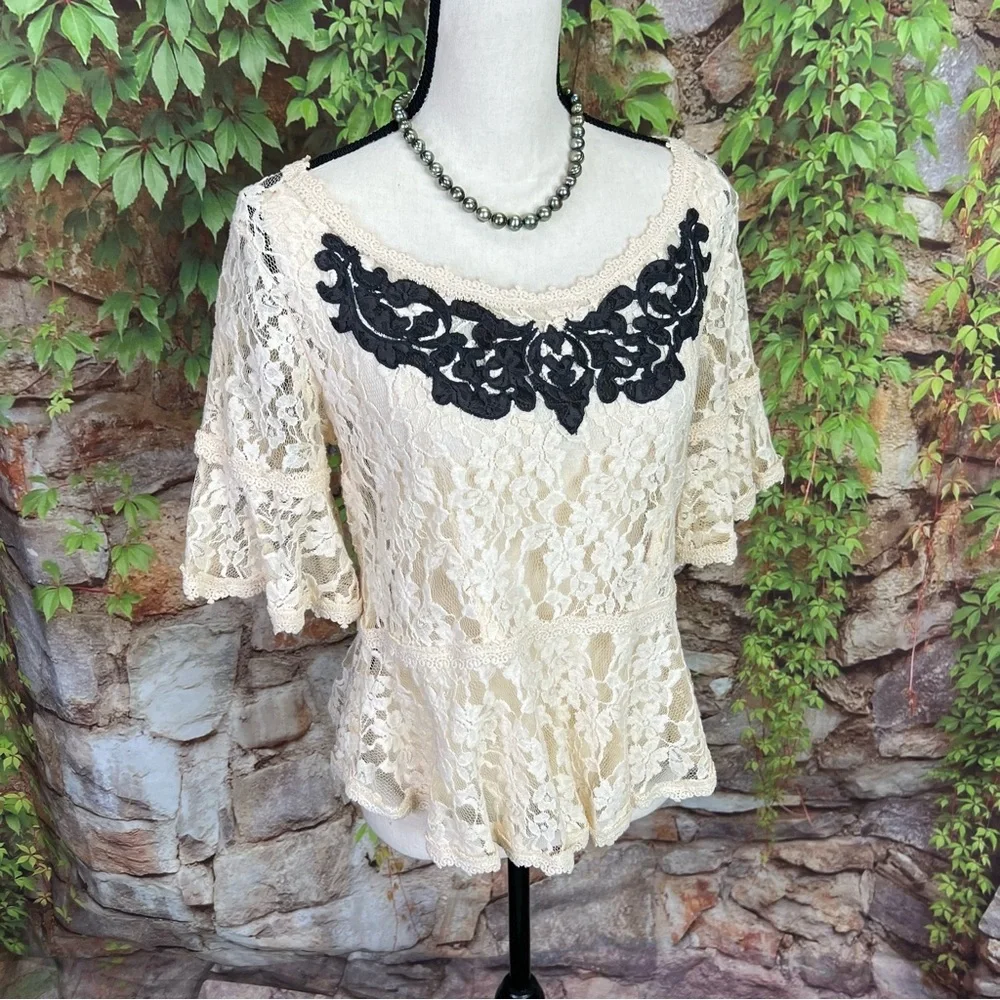 FREE PEOPLE Cottagecore Cream Peplum Blouse with Black Lace Ruffles, M